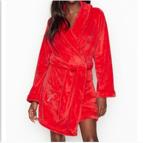 VICTORIA'S SECRET Love Cozy Plush Robe M/L Red - Picture 1 of 9